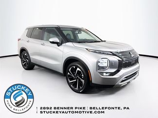 Used 2024 Mitsubishi Outlander SE AWD/4WD video 1