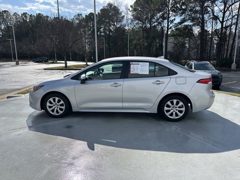 Certified 2024 Toyota Corolla LE image 7