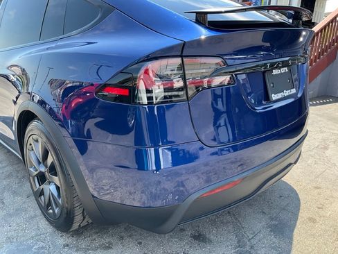 Used 2023 Tesla Model X AWD/4WD image 86
