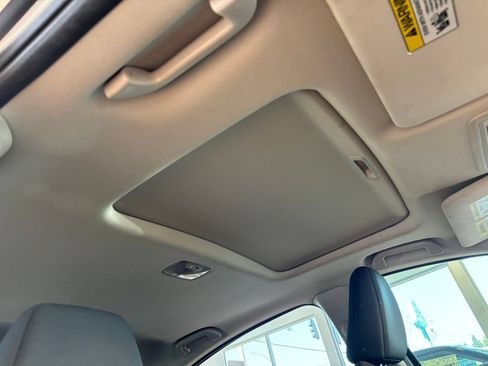 Used 2020 Honda HR-V EX image 24