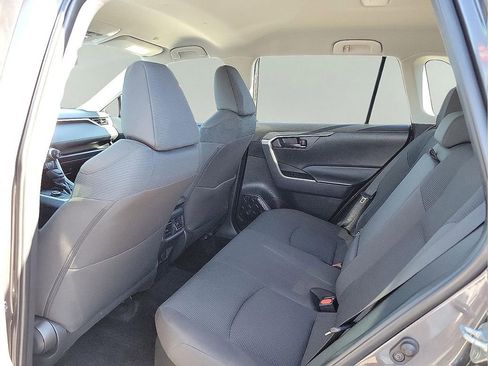 Used 2024 Toyota RAV4 LE image 9