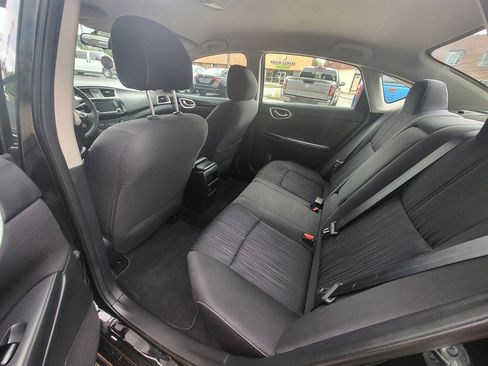 Used 2017 Nissan Sentra SV FWD image 8