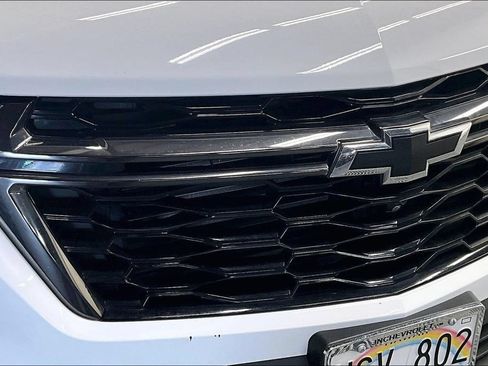 Used 2023 Chevrolet Traverse RS w/ LPO, Floor Liner Package AWD/4WD image 29