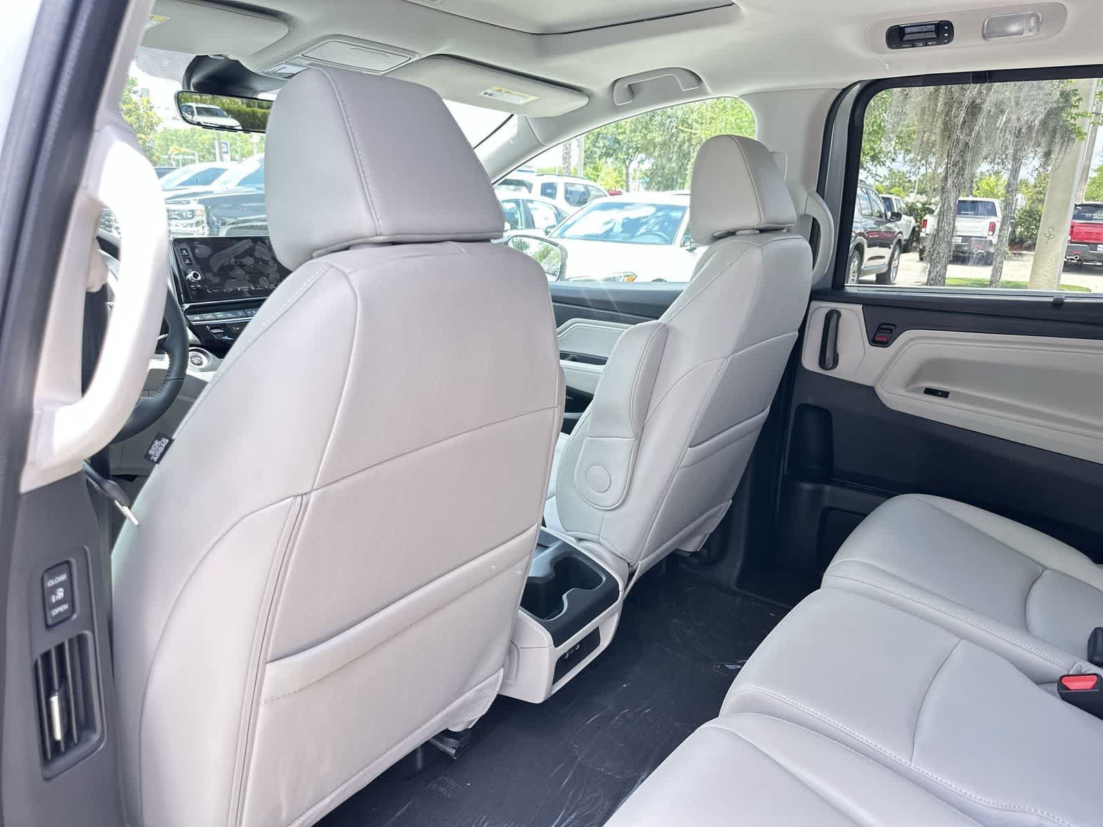 New 2026 Honda Odyssey EX-L image 14