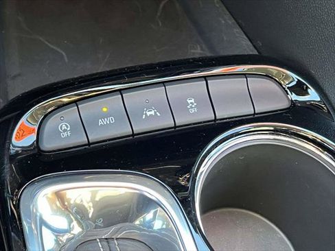 Certified 2025 Buick Encore GX Preferred image 30