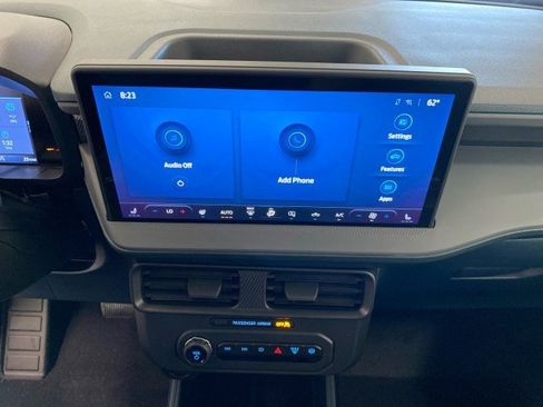 New 2025 Ford Maverick XLT w/ XLT Luxury Package image 22