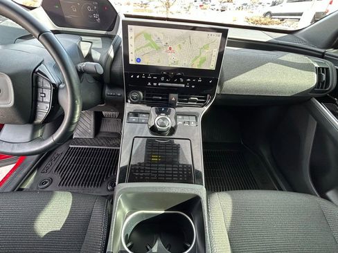 Used 2024 Toyota bZ4X XLE w/ Weather Package image 17