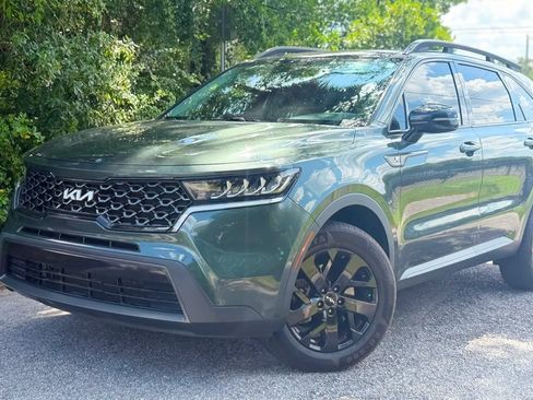 Used 2022 Kia Sorento S w/ Panoramic Sunroof Package AWD/4WD image 2