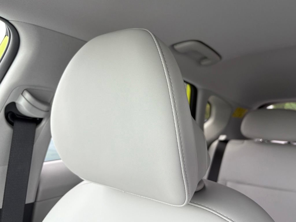 New 2026 Hyundai Kona Limited FWD image 26