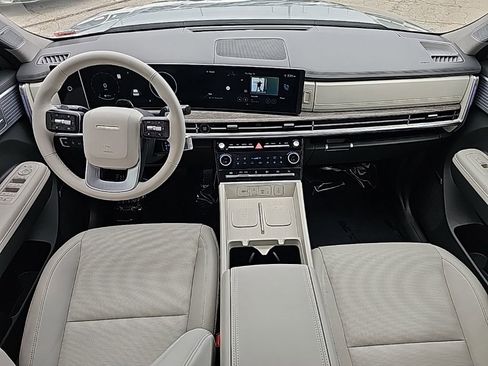 Used 2024 Hyundai Santa Fe Limited image 24