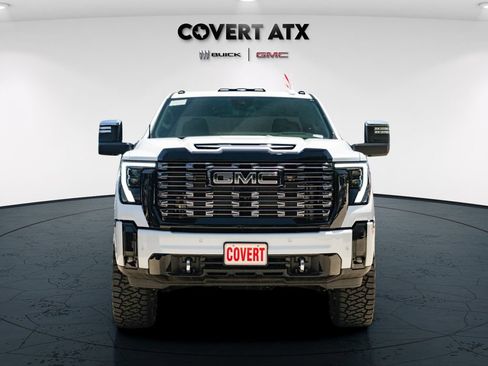 New 2026 GMC Sierra 3500 Denali Ultimate AWD/4WD image 3