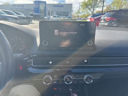 Used 2023 Honda Civic Sport image 29