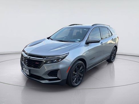 Used 2023 Chevrolet Equinox RS w/ LPO, Floor Liner Package FWD image 1