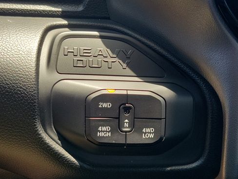 Used 2026 RAM 2500 Big Horn AWD/4WD image 24