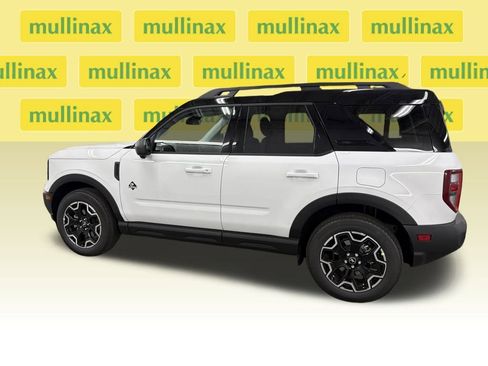 New 2025 Ford Bronco Sport Outer Banks w/ Outer Banks Tech Package+ image 11