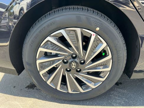 New 2026 Hyundai Sonata Limited FWD image 15