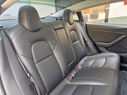Used 2022 Tesla Model 3 RWD image 35