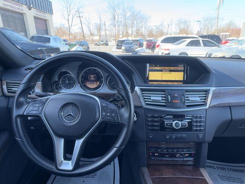 Used 2012 Mercedes-Benz E 350 4MATIC Sedan image 16