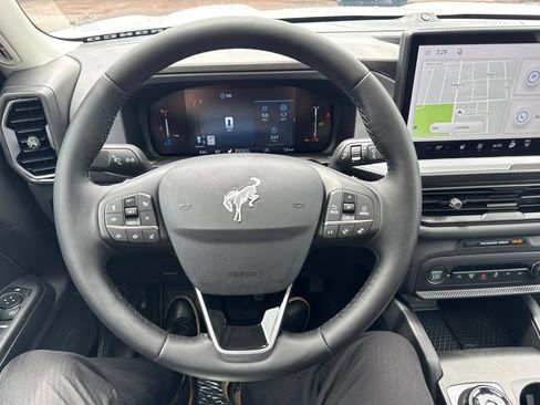 New 2026 Ford Bronco Sport Outer Banks w/ Outer Banks Tech Package+ AWD/4WD image 12