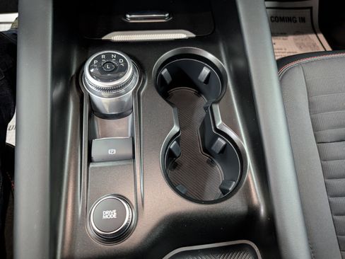 Used 2025 Ford Explorer ST-Line AWD/4WD image 19