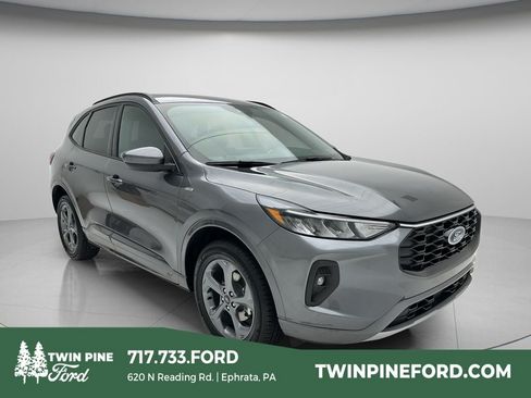 Used 2024 Ford Escape ST-Line Select w/ Tech Pack #1 AWD/4WD image 1