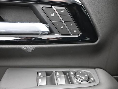 New 2026 Chevrolet Suburban LT w/ Comfort Package image 19