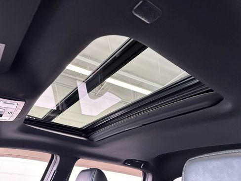Used 2019 Toyota Tacoma TRD Pro AWD/4WD image 16