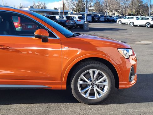 Used 2022 Audi Q3 2.0T Premium w/ Convenience Package image 9