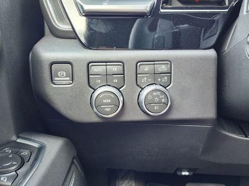 New 2026 GMC Sierra 1500 SLT w/ SLT Premium Plus Package AWD/4WD image 19
