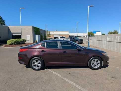 Used 2014 Kia Optima LX image 4