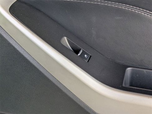 Used 2023 Ford Explorer XLT w/ Equipment Group 202A image 35