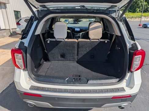 Used 2020 Ford Explorer Limited AWD/4WD image 12
