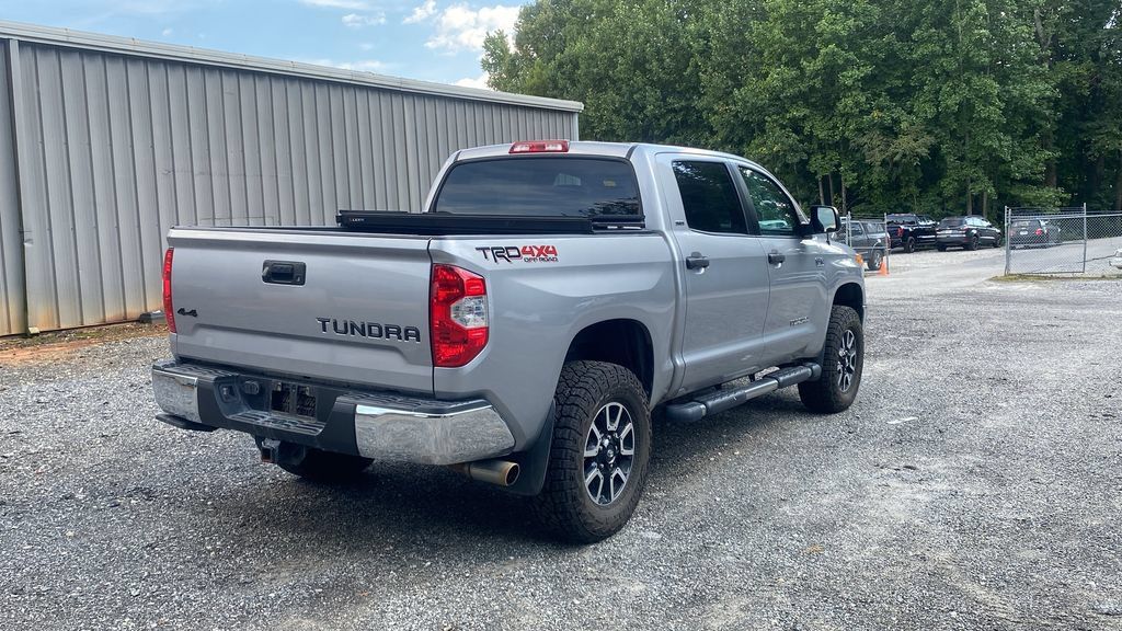Used 2015 Toyota Tundra SR5 w/ TRD Off Road Package AWD/4WD image 5