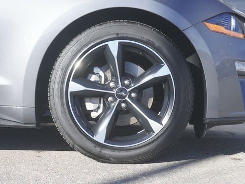 Used 2022 Ford Mustang Coupe image 29