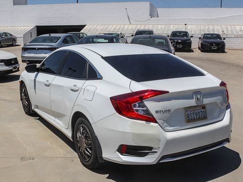 Used 2020 Honda Civic LX image 4