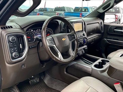 Used 2022 Chevrolet Silverado 1500 LTZ w/ LTZ Premium Package image 14