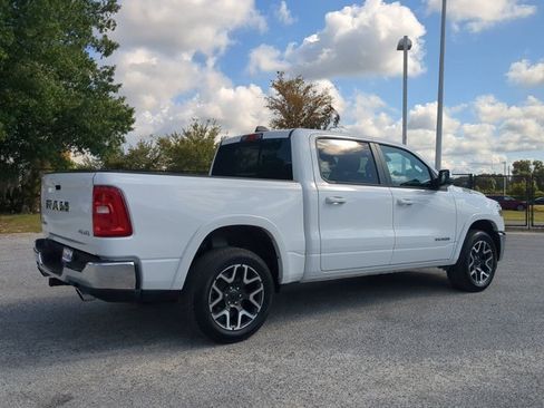 Used 2025 RAM 1500 Laramie image 4