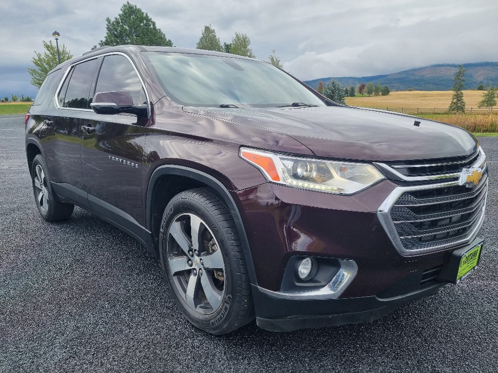 Used 2018 Chevrolet Traverse LT AWD/4WD image 3