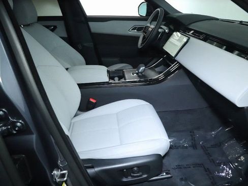 Certified 2024 Land Rover Range Rover Velar Dynamic SE AWD/4WD image 29