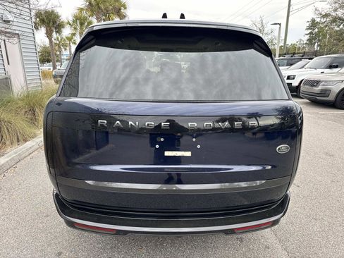 Certified 2023 Land Rover Range Rover SE image 7