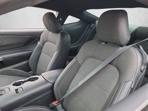 Used 2025 Ford Mustang Coupe image 13