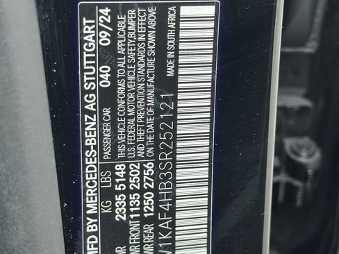 Certified 2025 Mercedes-Benz C 300 4MATIC Sedan image 36