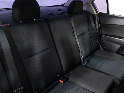 Used 2011 MAZDA MAZDA3 i Sport image 23