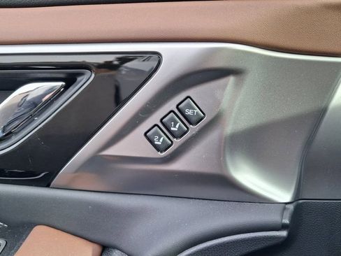 Used 2022 Subaru Outback Touring image 21