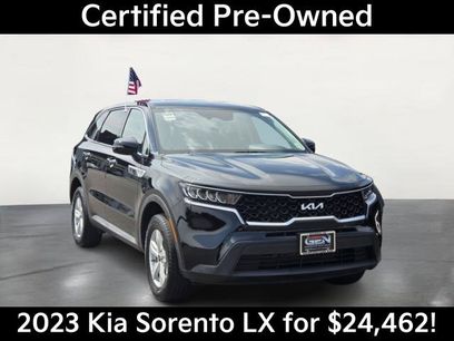 Used 2023 Kia Sorento LX