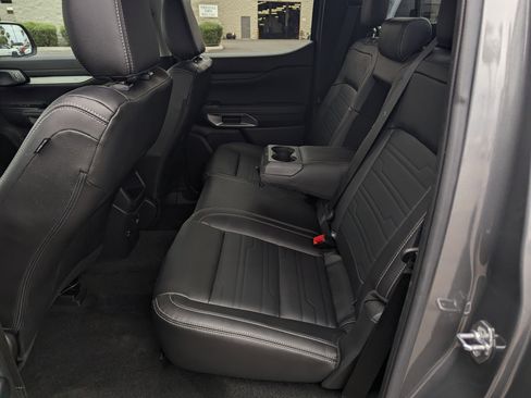 Certified 2024 Ford Ranger Lariat w/ FX4 Off-Road Package image 9