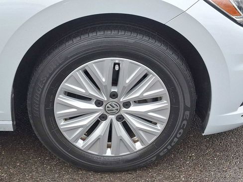 Used 2019 Volkswagen Jetta S w/ Driver Assistance Package image 27