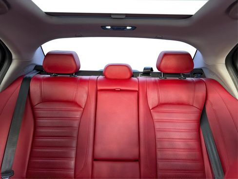 Used 2019 Alfa Romeo Giulia Ti Sport w/ Quick Order Package 22U Sport RWD image 15