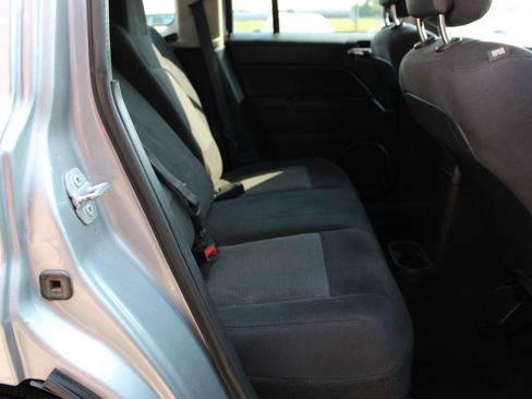 Used 2016 Jeep Patriot Sport w/ Power Value Group AWD/4WD image 40