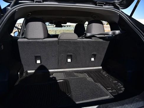 Used 2024 Subaru Crosstrek 2.0i Premium image 23